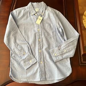 Gap brand new kids size 8 (M) blue social shirt